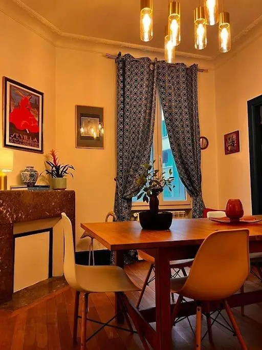 Appartement Signature Art Deco Valence  0*, Valence (Drome) Frankreich