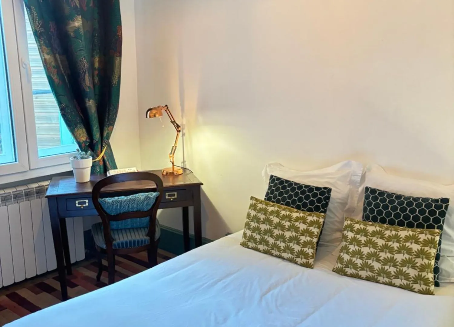 Appartement Signature Art Deco Valence  0*, Valence (Drome) Frankrijk